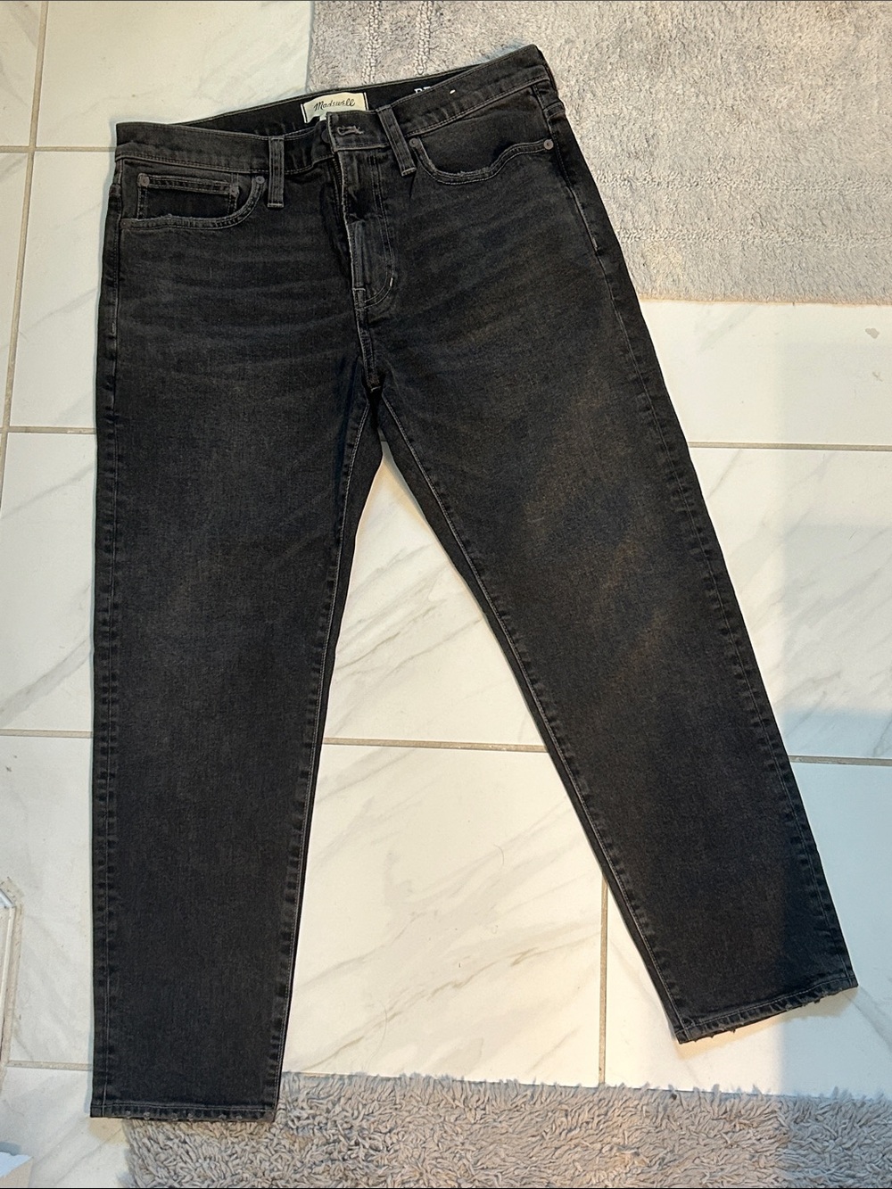 Madewell Men's Washed Black Relaxed Jeans